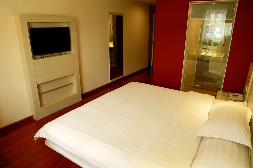 Hanting Hotel Chongqing North Railway Station Bagian luar foto